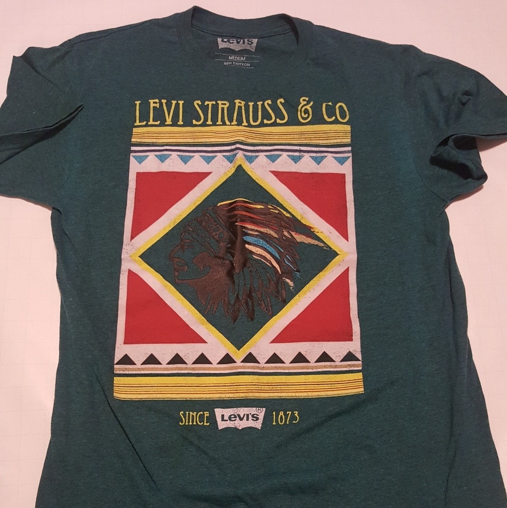 Levi Tshirt